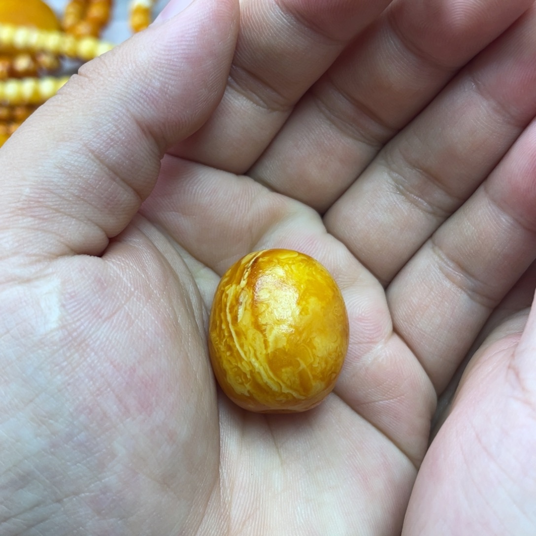 琥珀未镶嵌吊坠(不含链)
