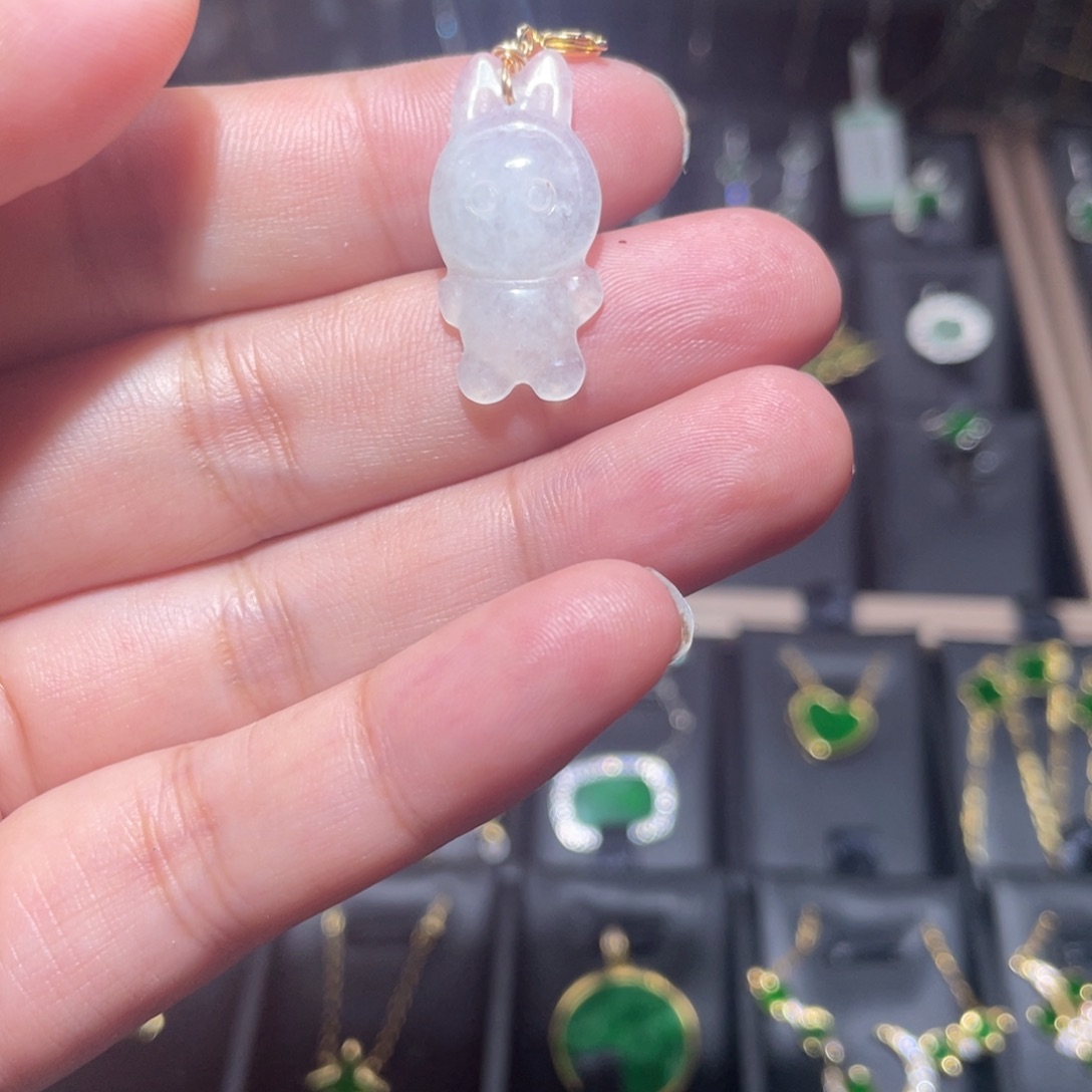 翡翠未镶嵌颈饰天然翡翠