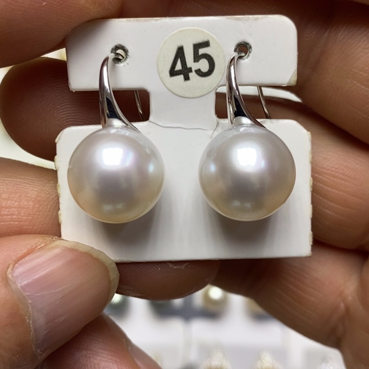 海水珍珠澳白珍珠耳环18K金镶嵌