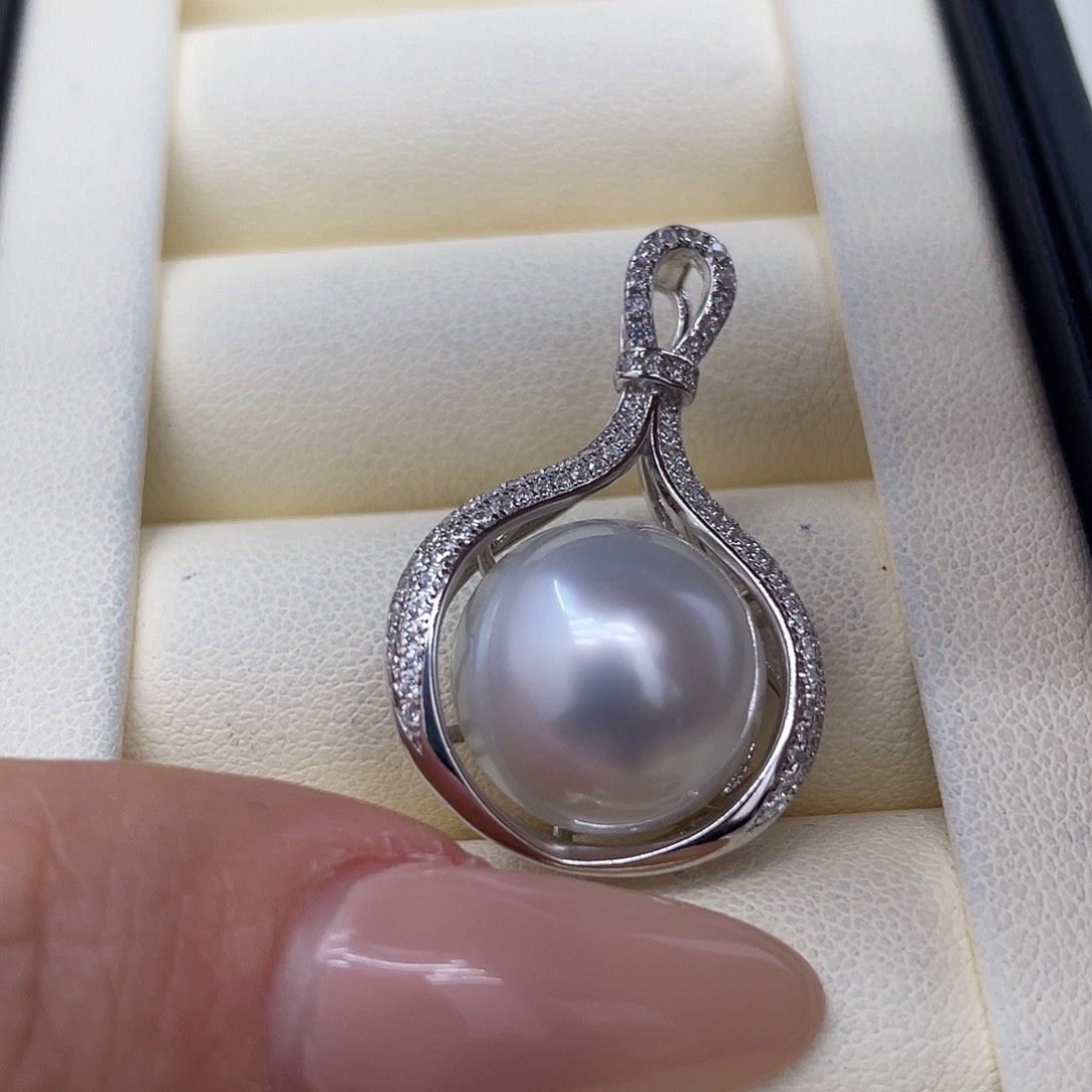 颈饰银S925镶嵌海水珍珠