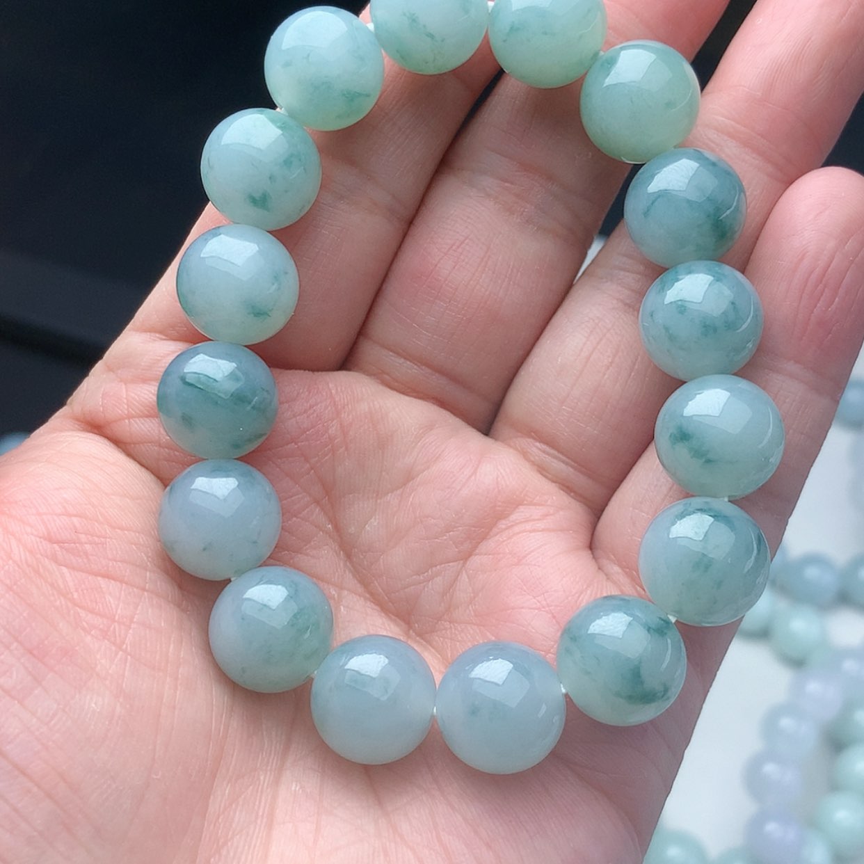 【闪购商品】翡翠吊坠(不含链)未镶嵌调****君