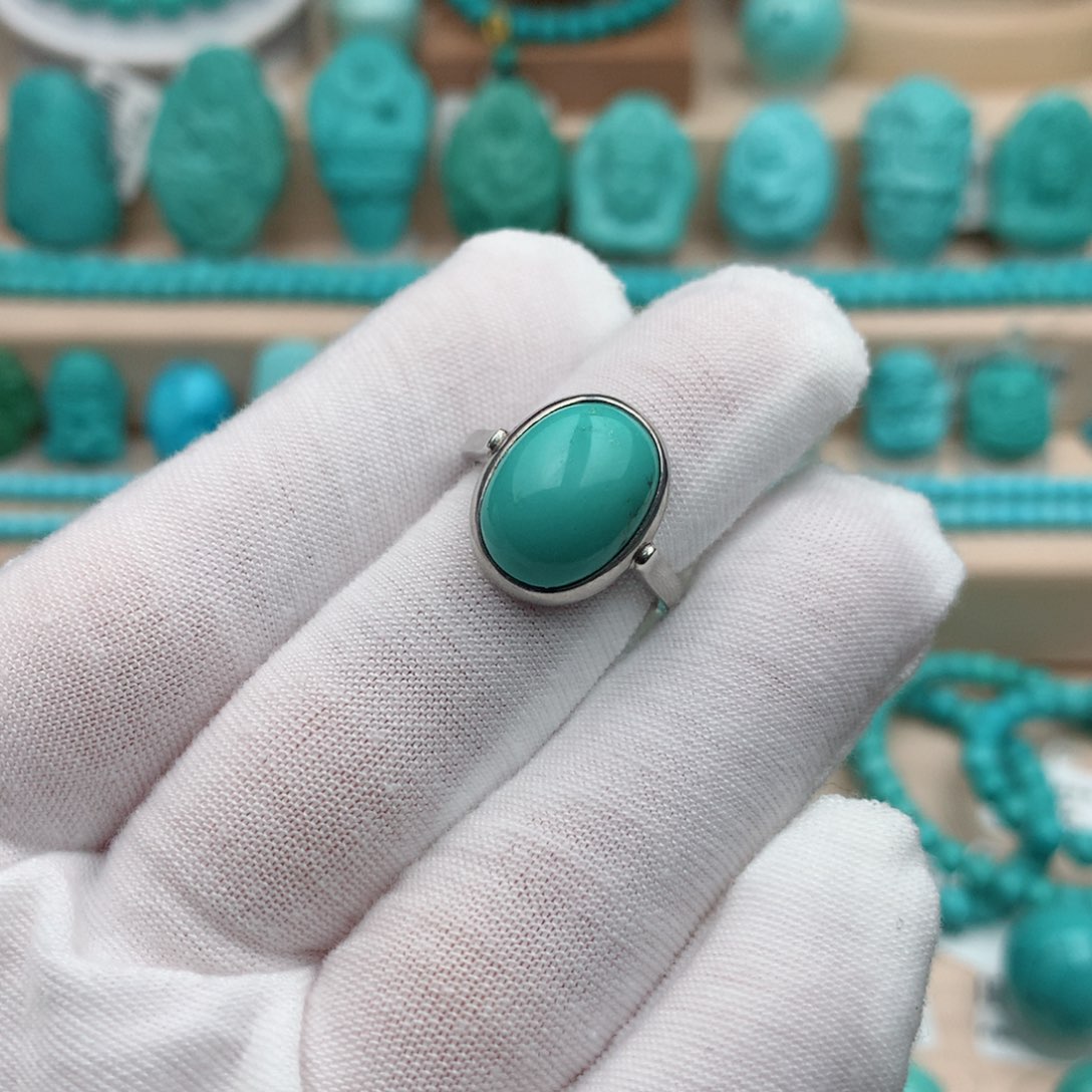 未镶嵌绿松石珠宝奇石