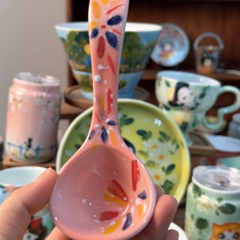 炉景德镇釉下手绘陶瓷 