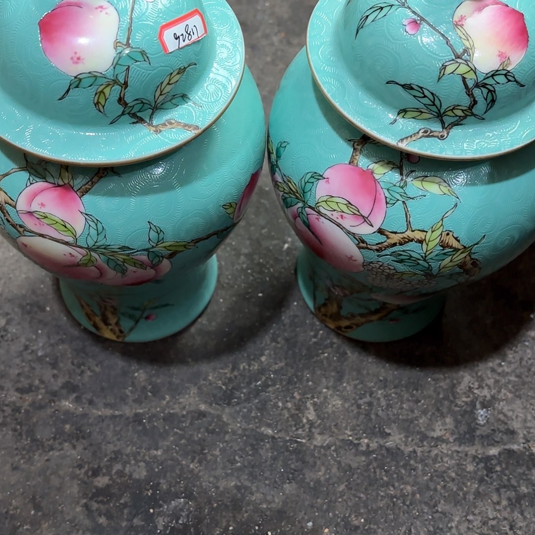 摆件长****产精品陶瓷工艺美术品摆件
