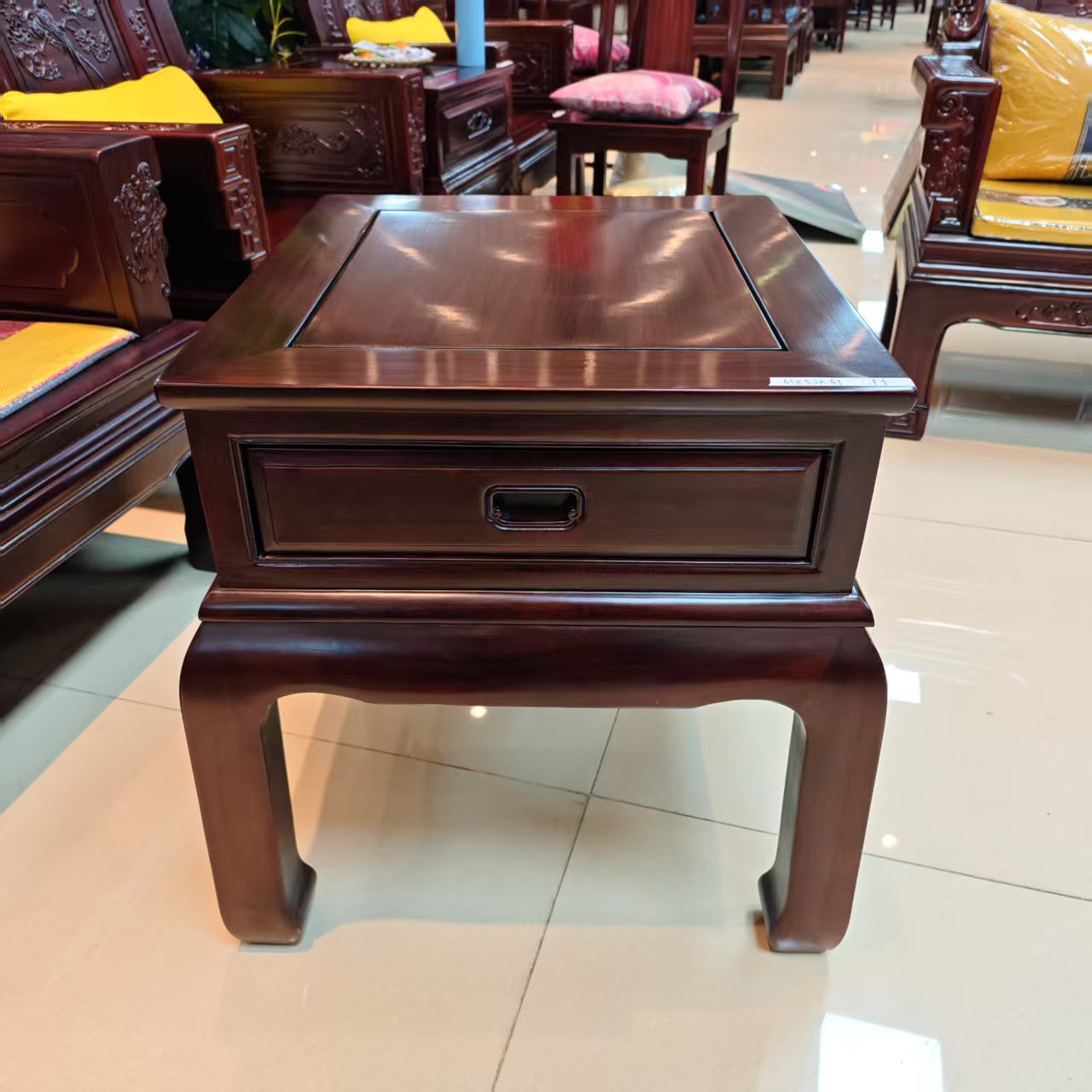 酸枝木  素面马蹄腿角几尺寸长61宽55高61