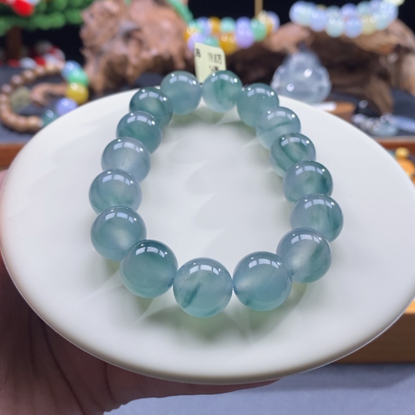 【闪购商品】翡翠手串未镶嵌高冰天空蓝飘花手串卡12+