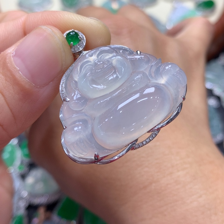 翡翠吊坠(不含链)18K金镶嵌