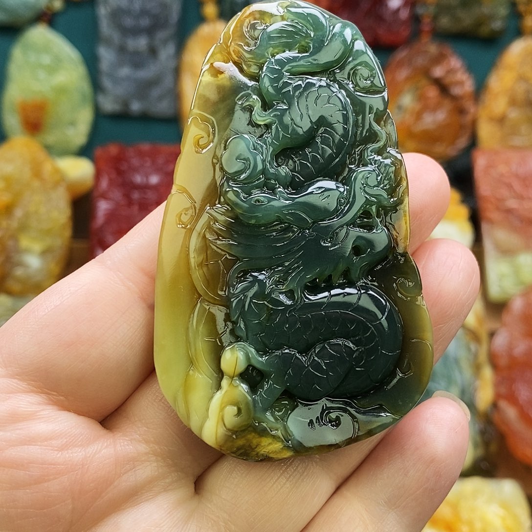 蛇纹石玉未镶嵌颈饰精品龙老蓝水