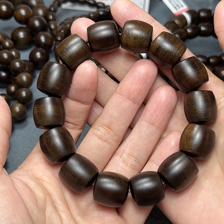 沉香手串灵*白棋玉化