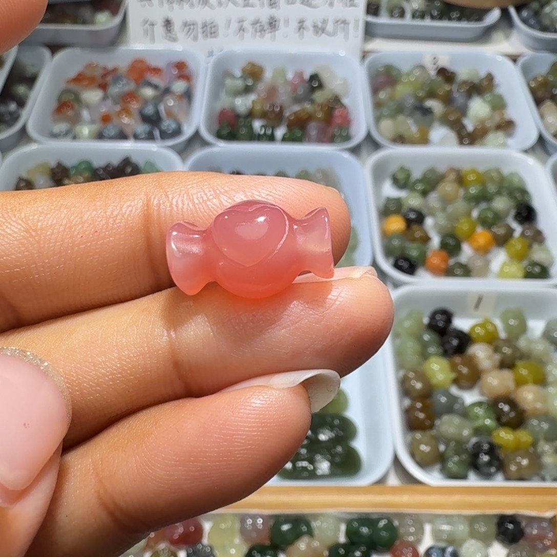 和田玉未镶嵌珠宝奇石