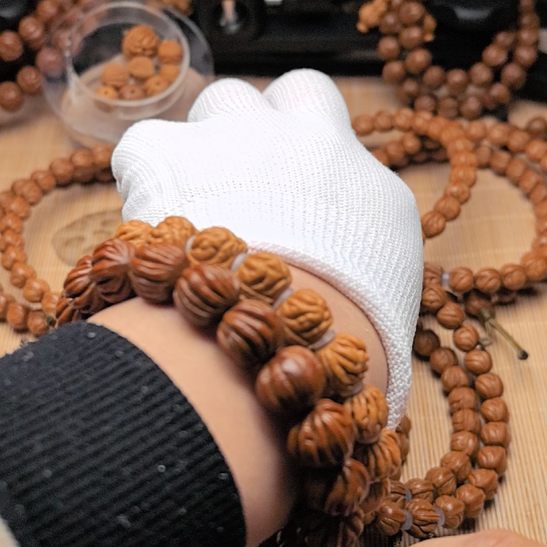 吊坠桃核精品小龙纹手持