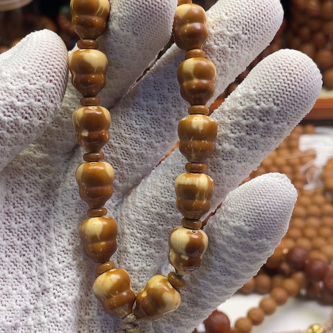 ****y手串猴头核桃葫芦