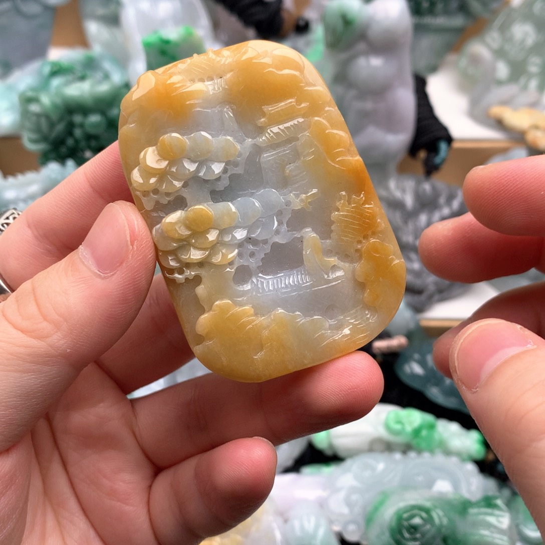 吊坠(不含链)未镶嵌翡翠