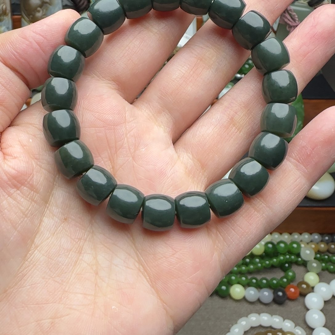 和田玉手串未镶嵌