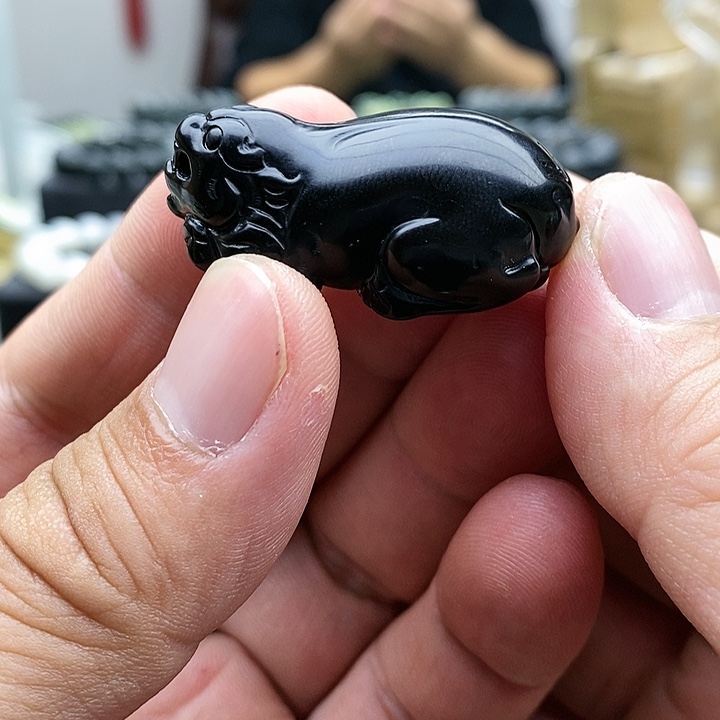 【闪购商品】未镶嵌手链和田玉貔貅墨玉