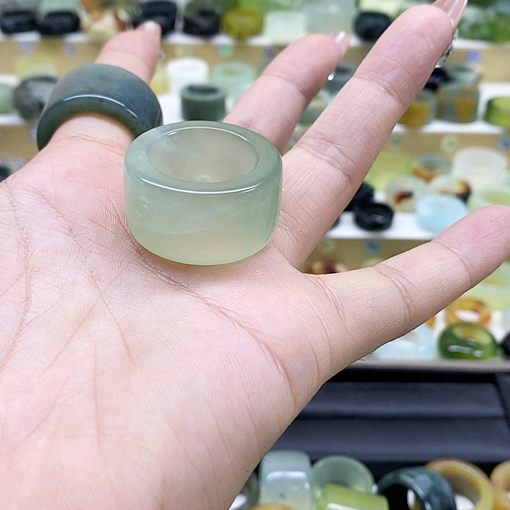 岫玉玉石戒指未镶嵌鬄*元戒指