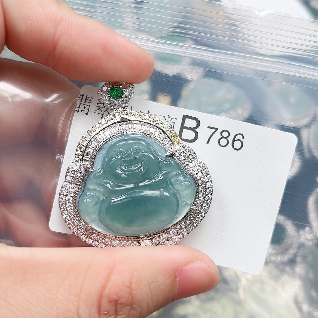 翡翠颈饰未镶嵌翡翠786