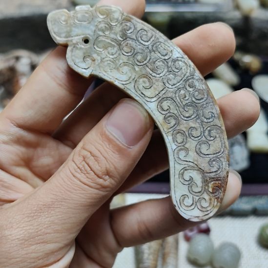 和田玉未镶嵌挂件