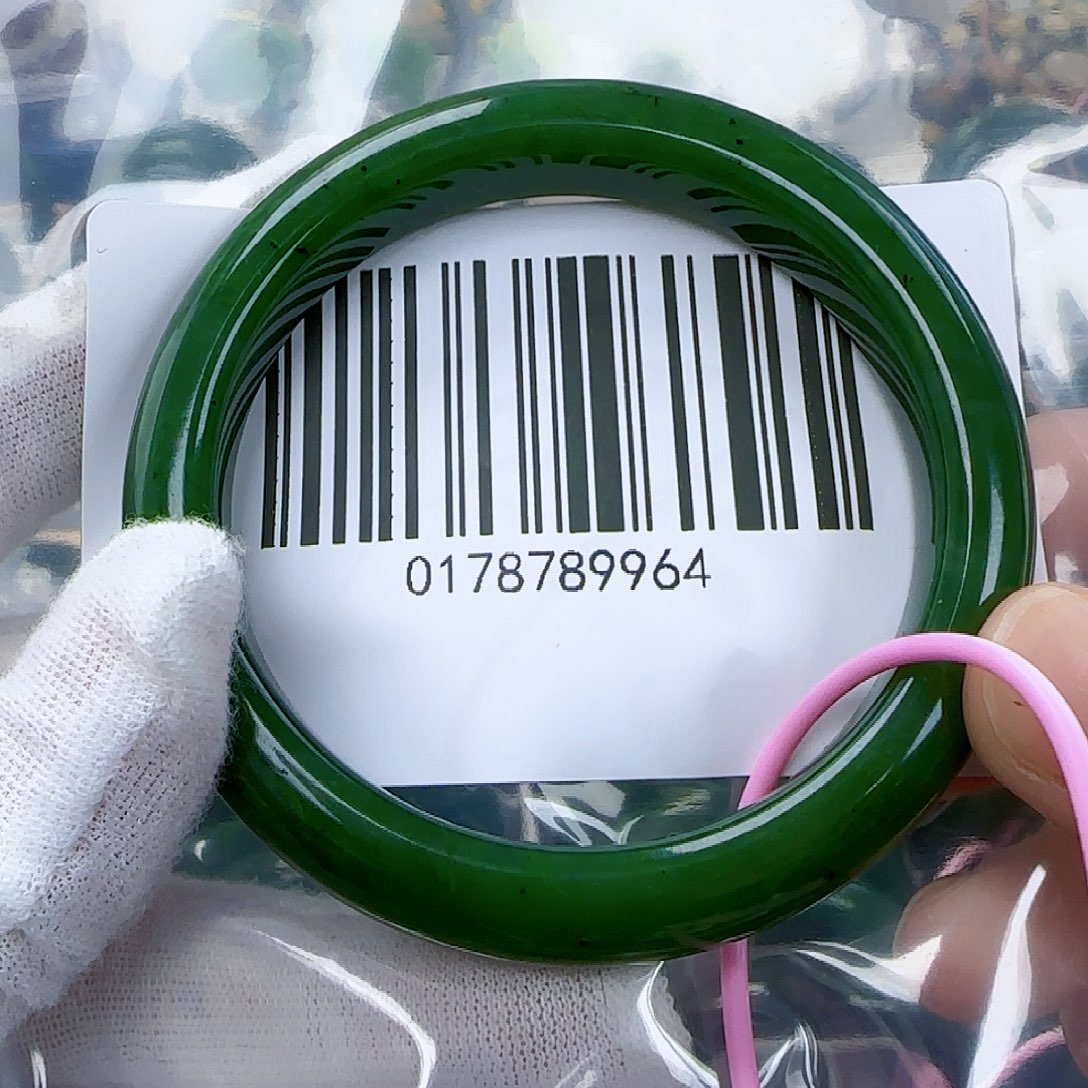 和田玉（碧玉）手镯未镶嵌54