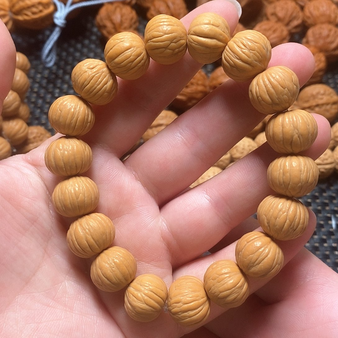 文玩核桃手串土豪猴头手串1.5