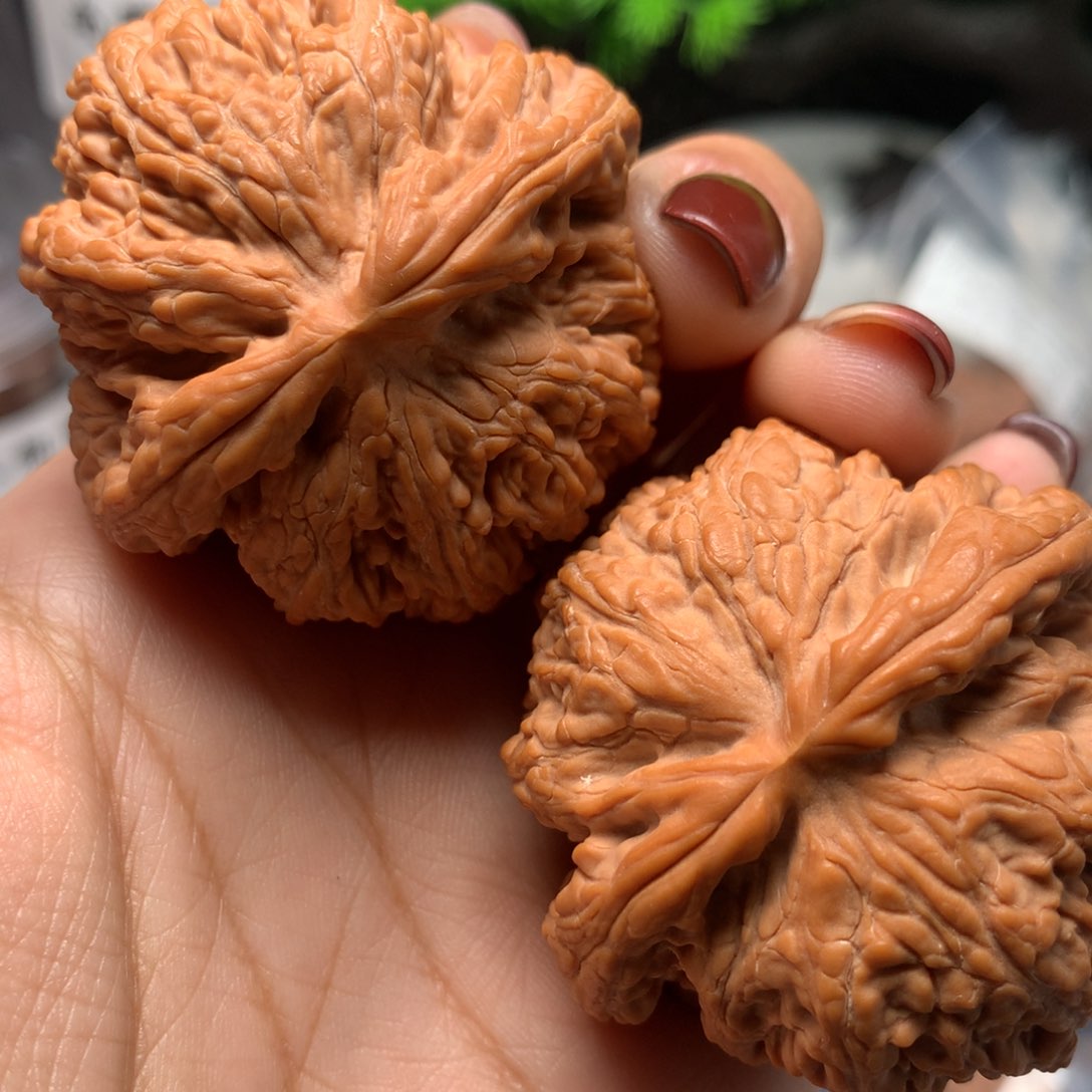 文玩核桃把件47.5-11400-06