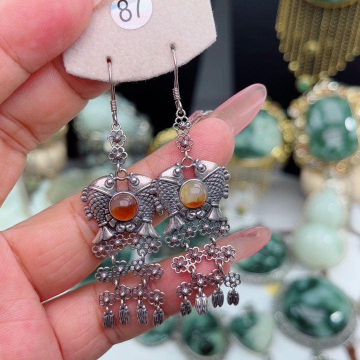 银S925镶嵌岫玉耳坠