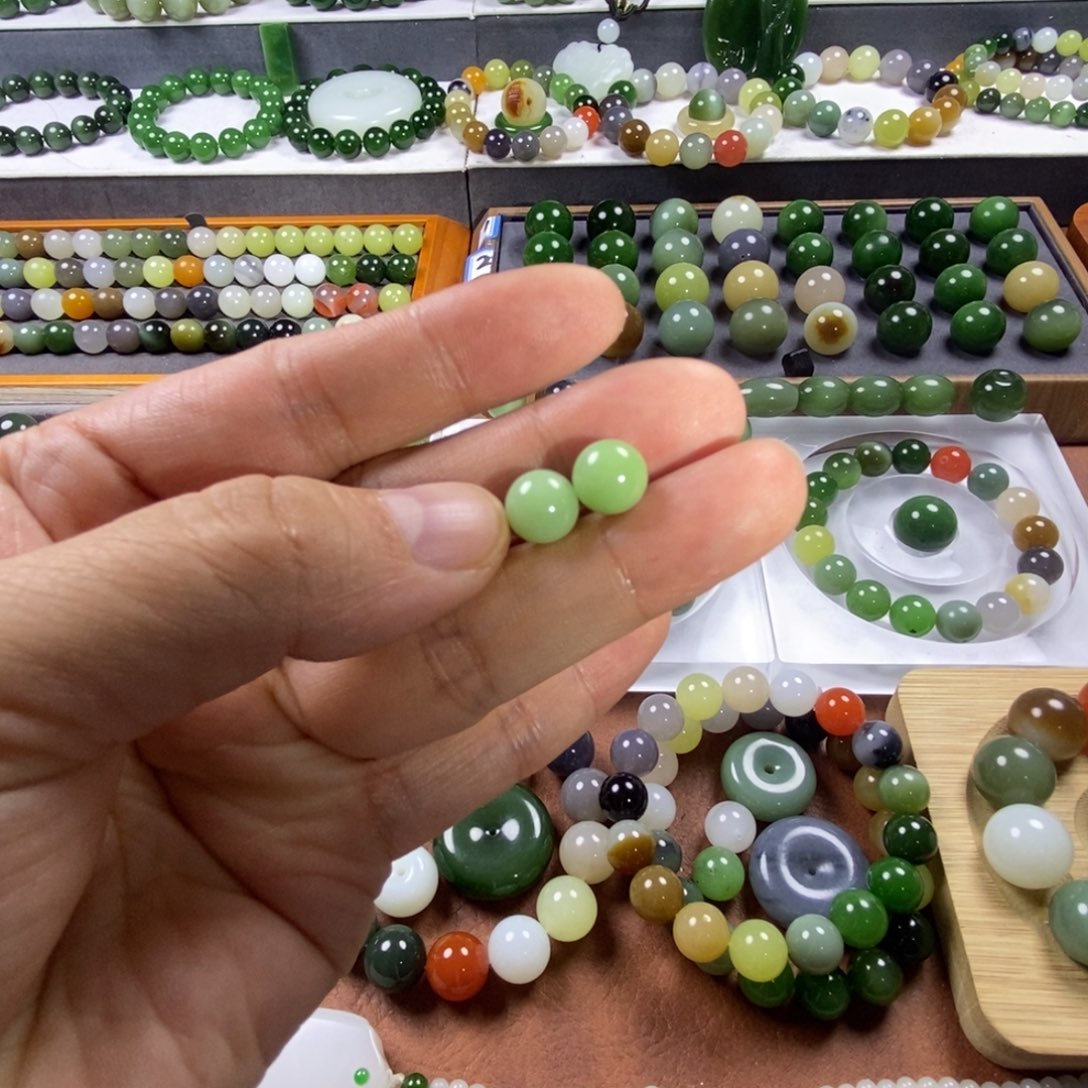 风***&和田玉散珠卡8薄荷绿两个