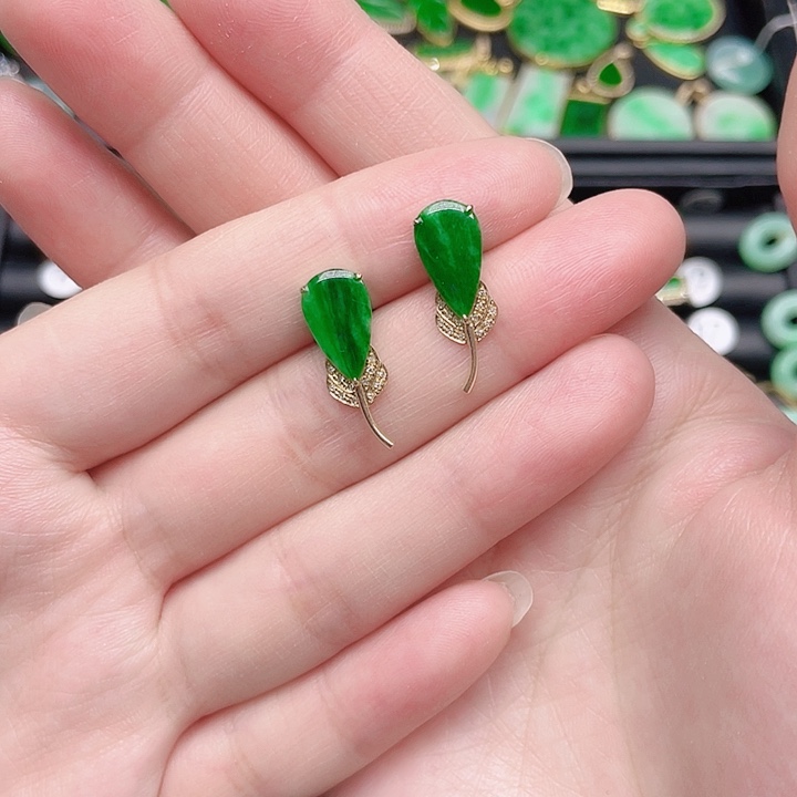 翡翠耳饰18K金镶嵌天然翡翠
