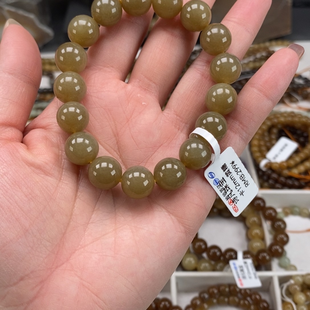 和田玉（糖玉）手串未镶嵌