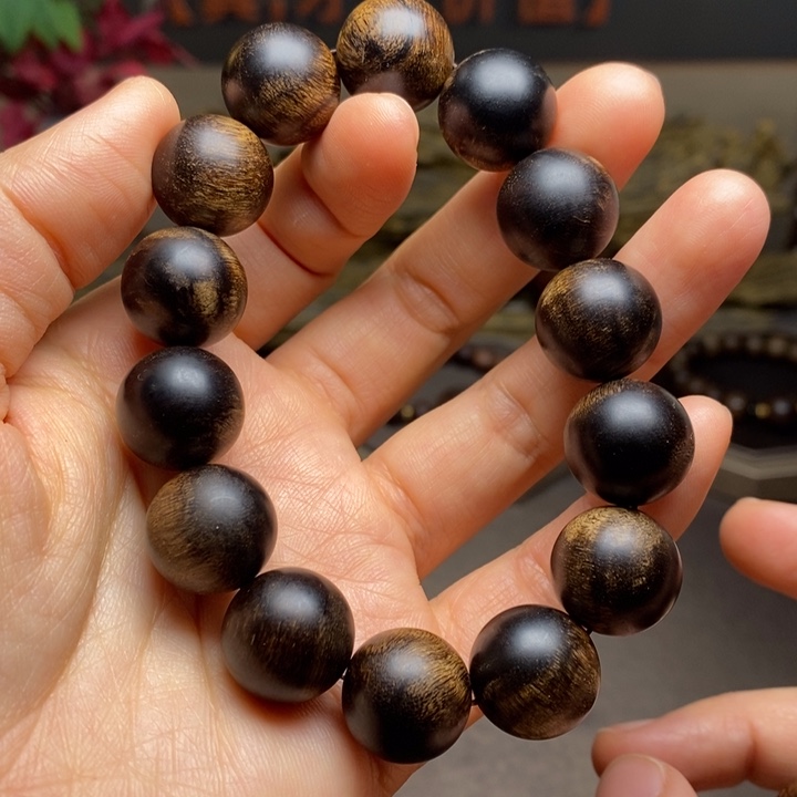 沉香手串用****3越南芽庄黄棋楠瘤疤1.6
