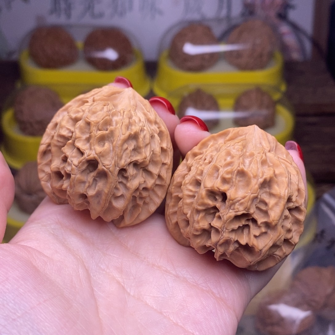 文玩核桃把件全品42尺原桩苹果园A1915