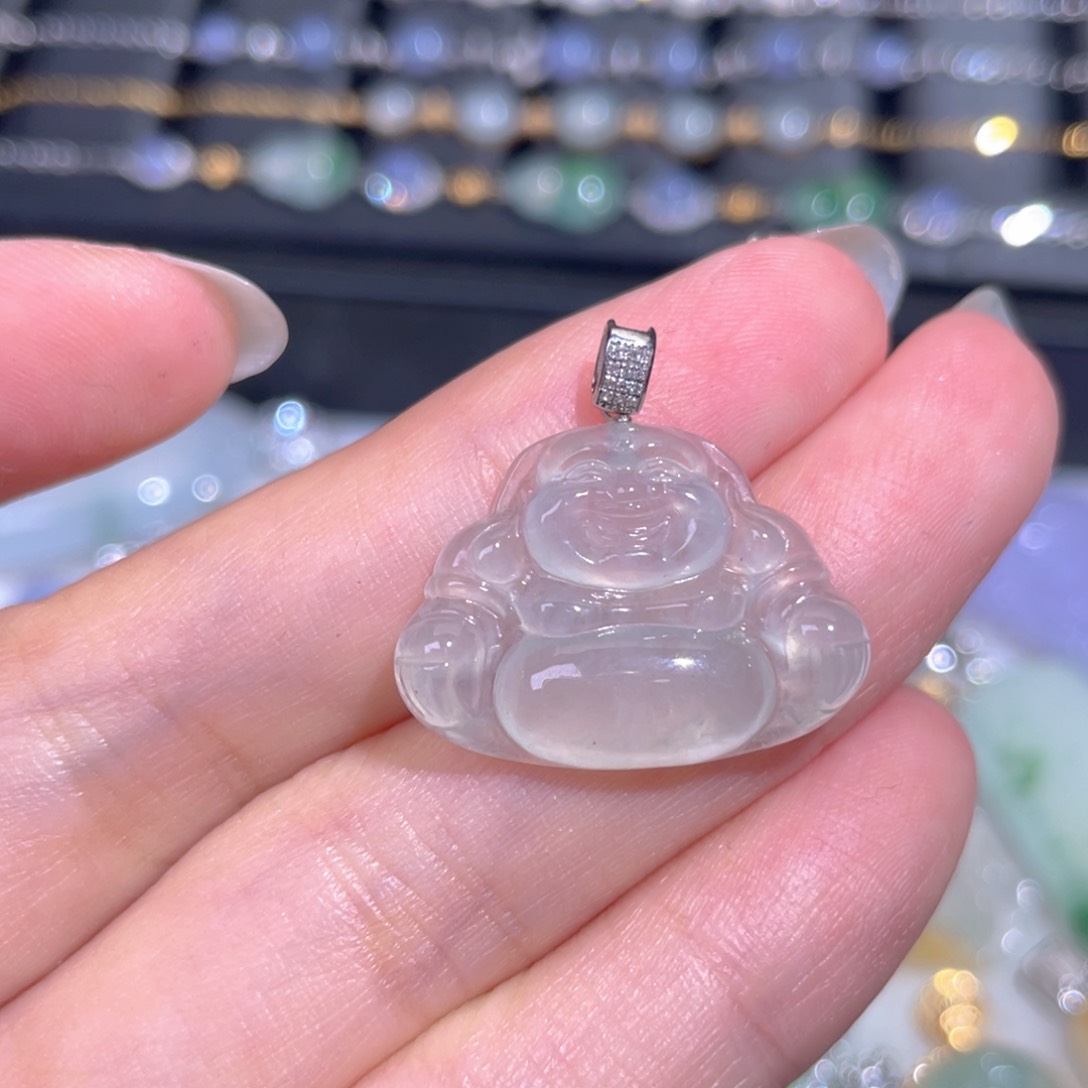 颈饰18K金镶嵌翡翠翡翠