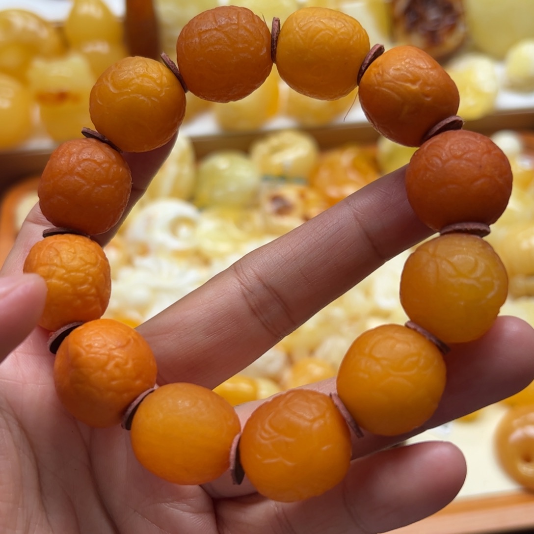 琥珀未镶嵌珠宝奇石