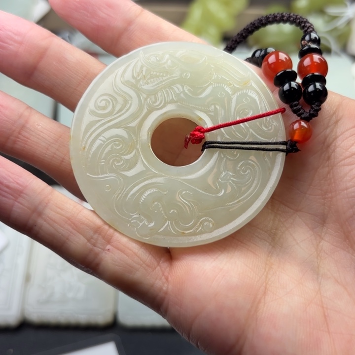 娜***2和田玉未镶嵌挂件