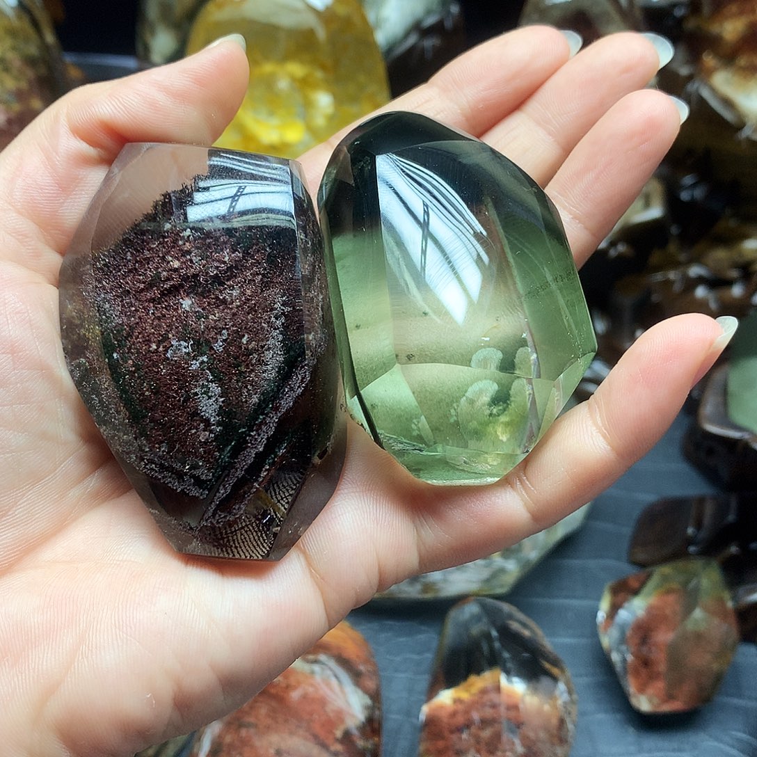 邰***看未镶嵌水晶珠宝半成品