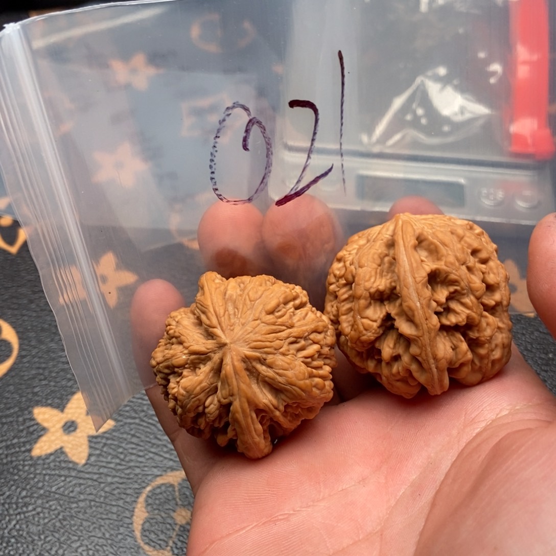 吊坠文玩核桃粗筋