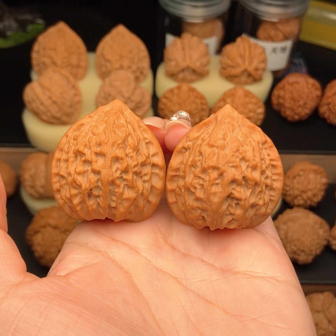 吊坠文玩核桃39金牛