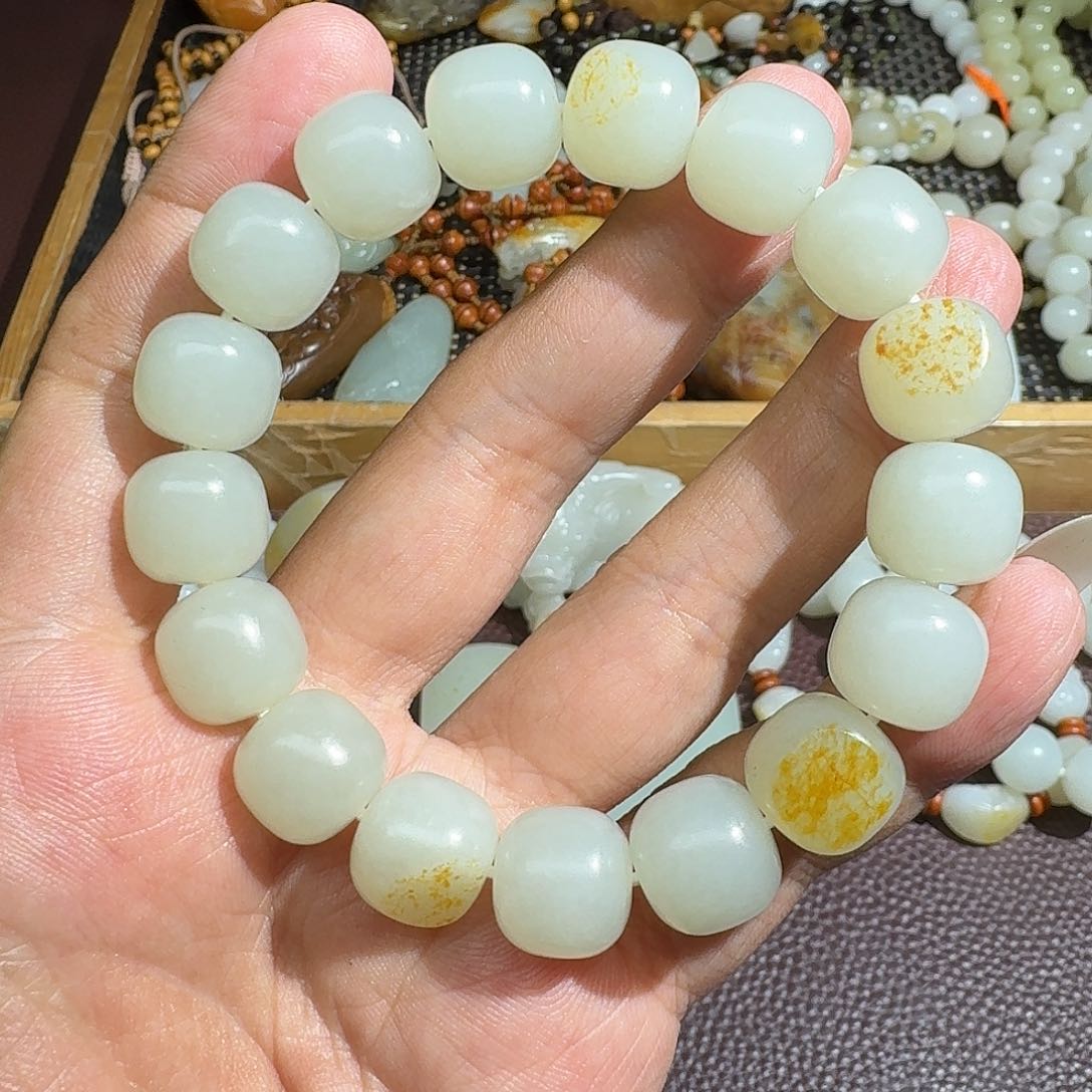 和田玉未镶嵌吊坠(不含链)