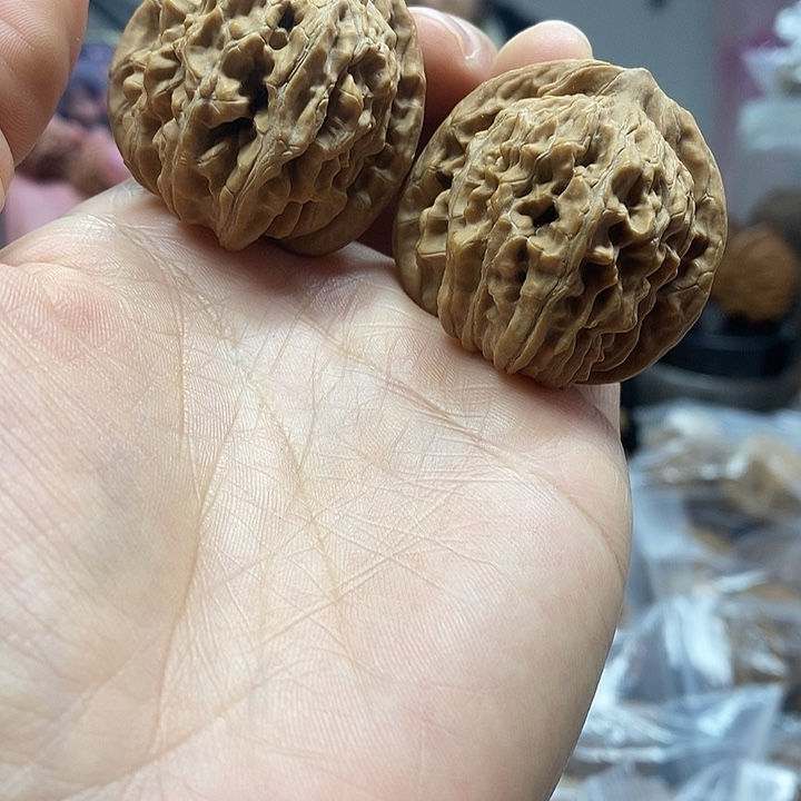 文玩核桃把件38山地楼