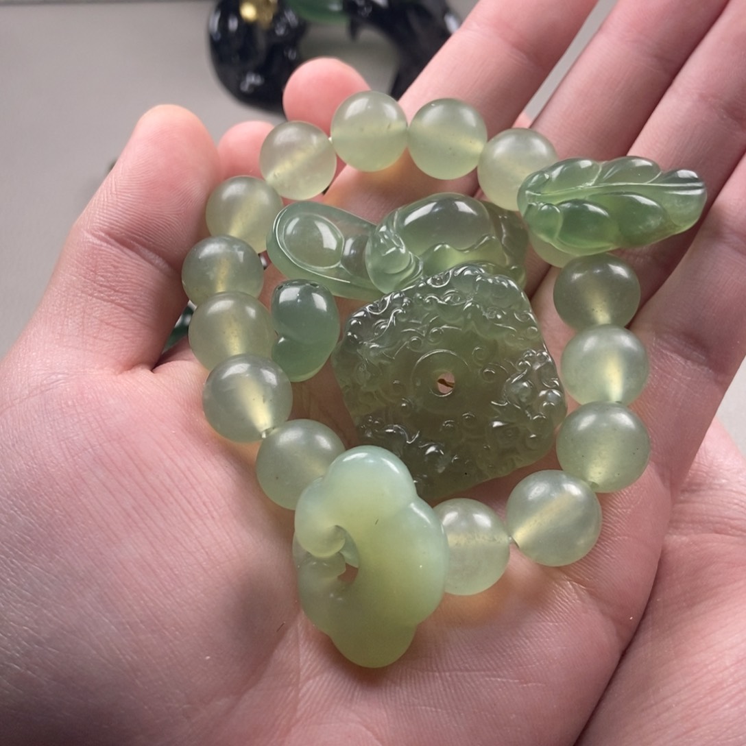 【闪购商品】蛇纹石玉岫玉未镶嵌