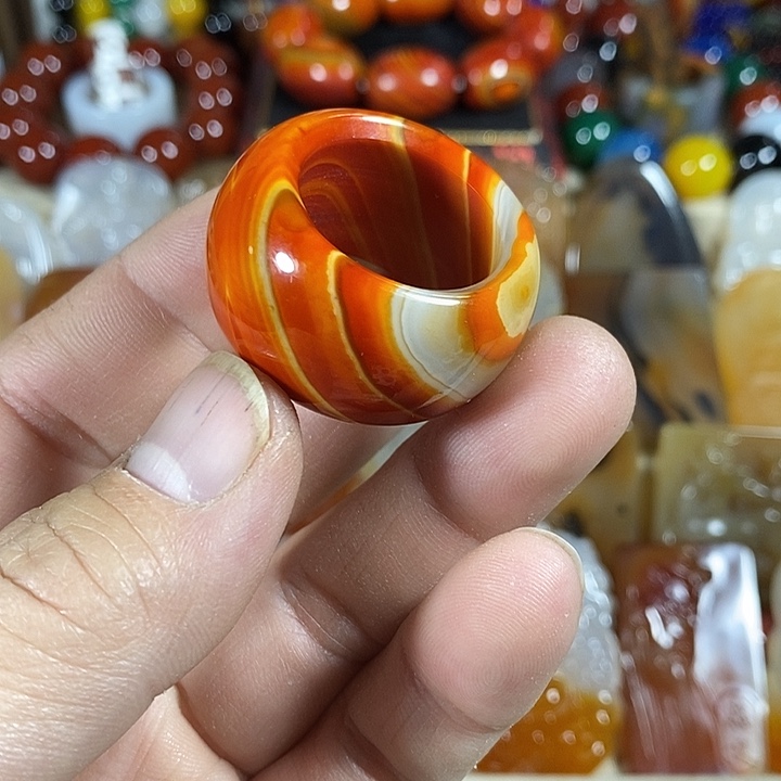 1***1玛瑙/玉髓未镶嵌戒指