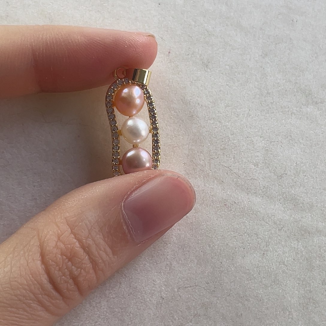 淡水珍珠耳饰未镶嵌