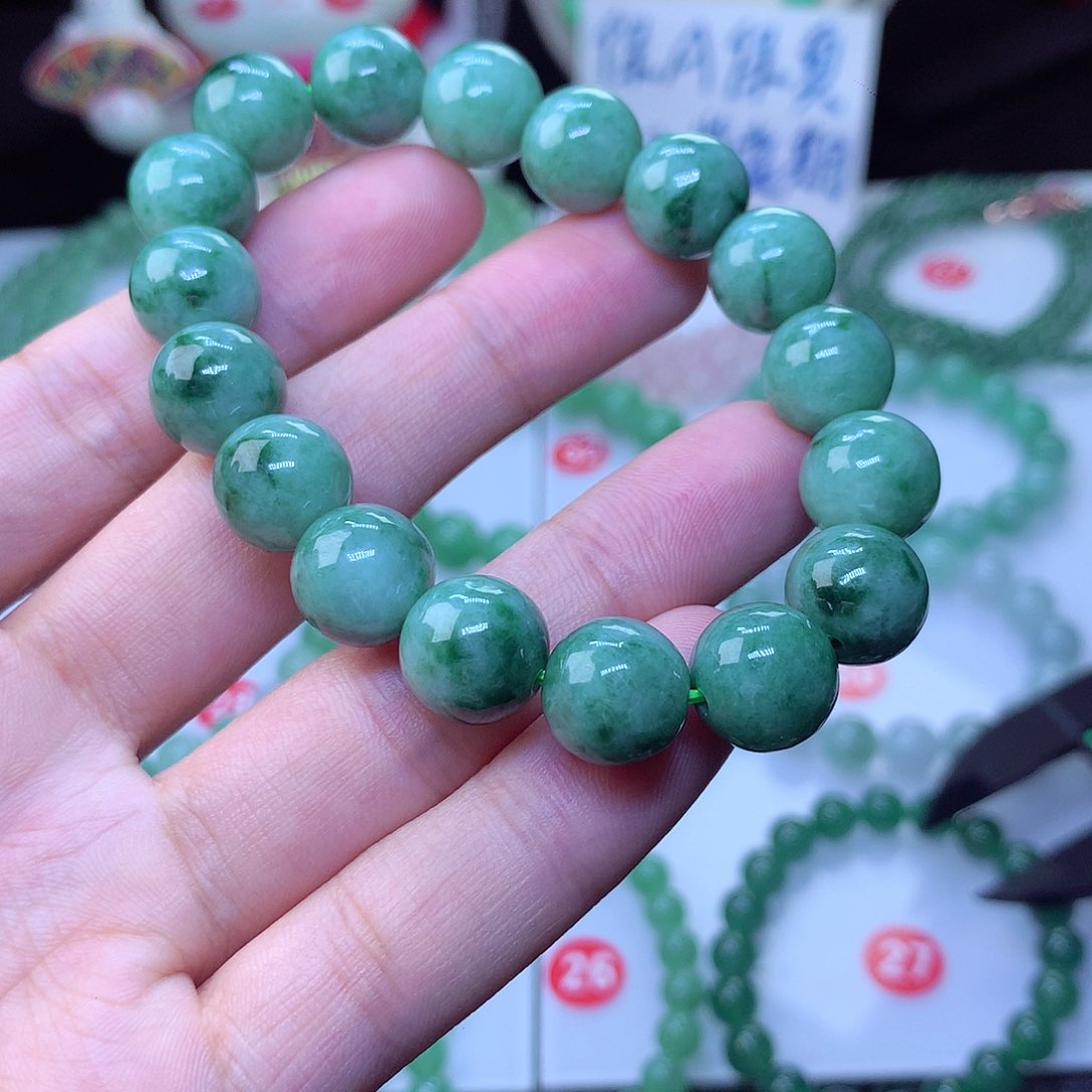 翡翠毛衣链未镶嵌