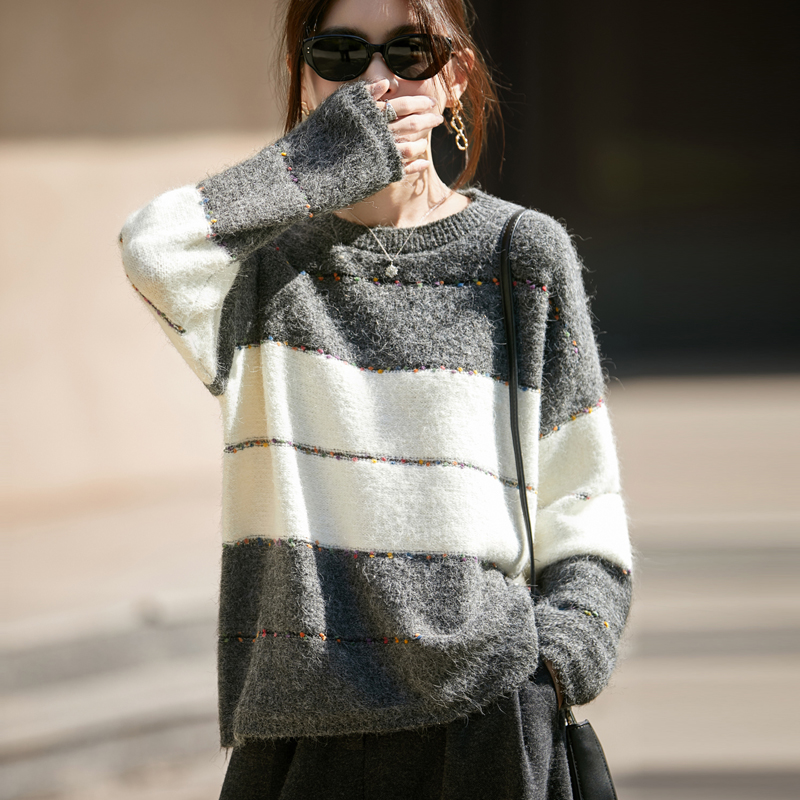 2025秋冬百搭时尚简约圆领羊驼毛拼色针织衫ZM294
