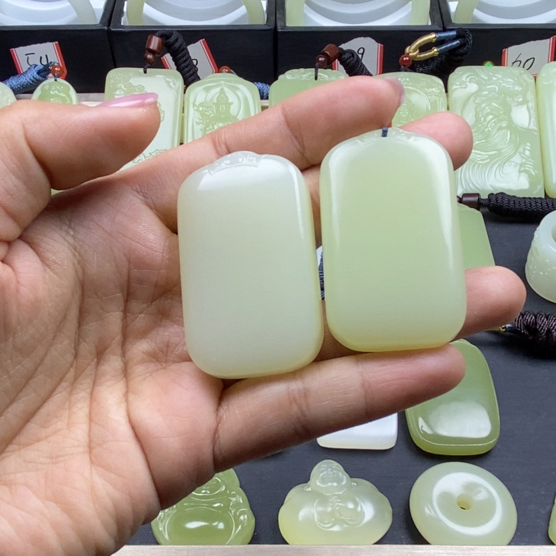 用****4天然青海时尚无事牌