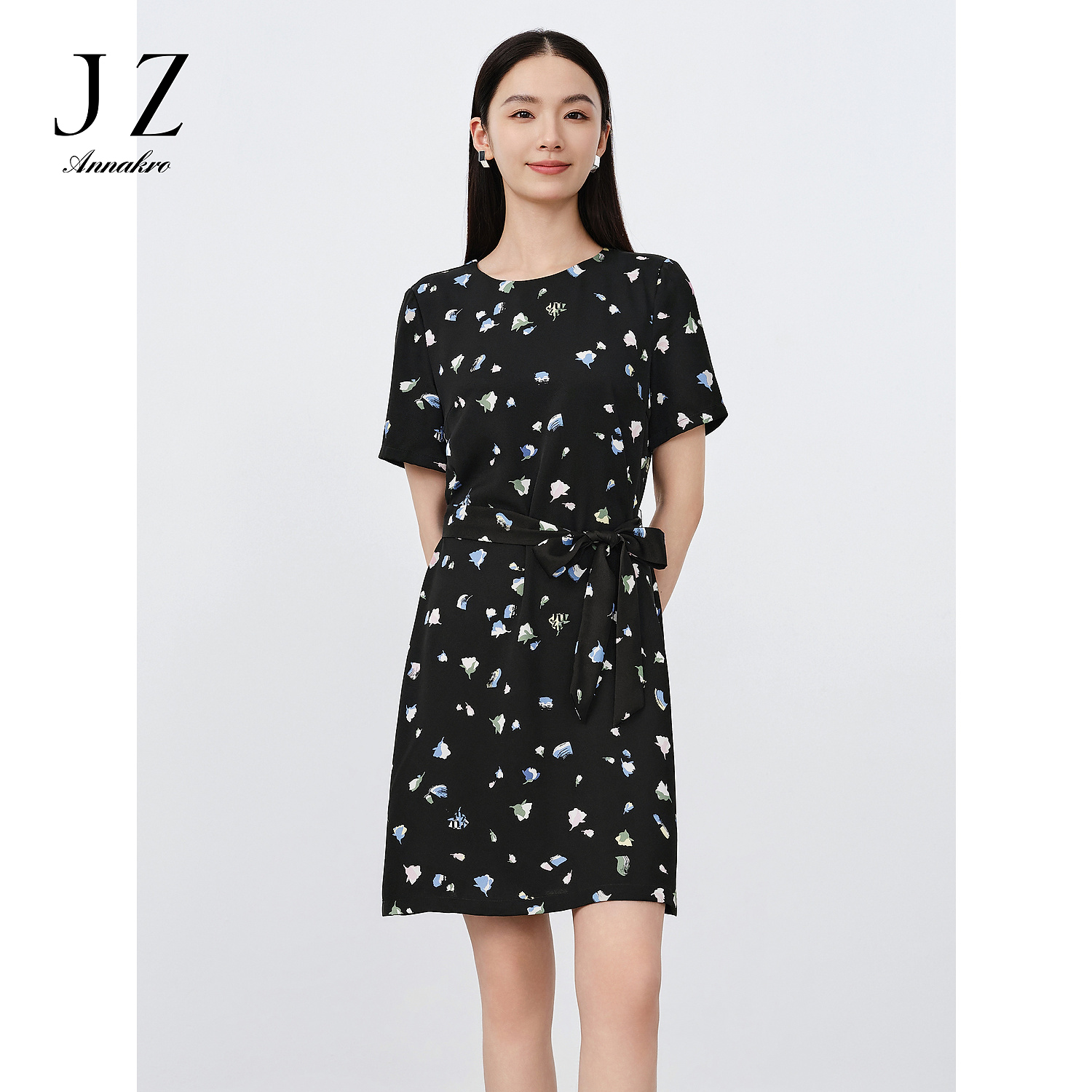 【丽公主专属】【醋酸系列】玖姿安娜蔻KWFX50187艺术感logo印花收腰