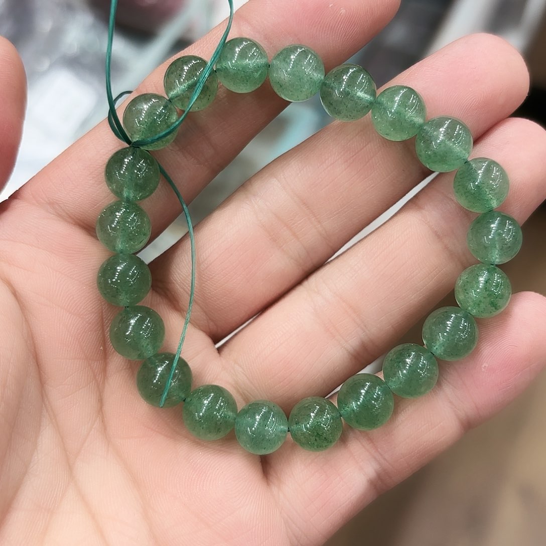 水晶手链未镶嵌绿草莓