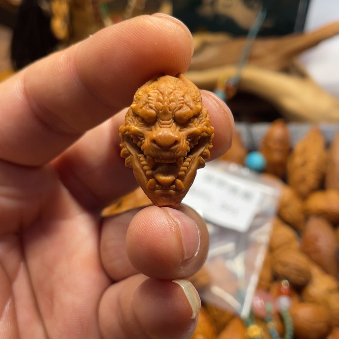 橄榄核手串/手链恶龙三通384