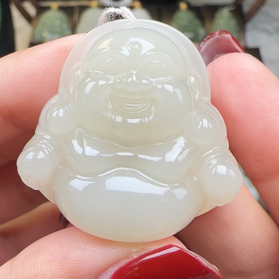 和田玉未镶嵌吊坠(赠链)