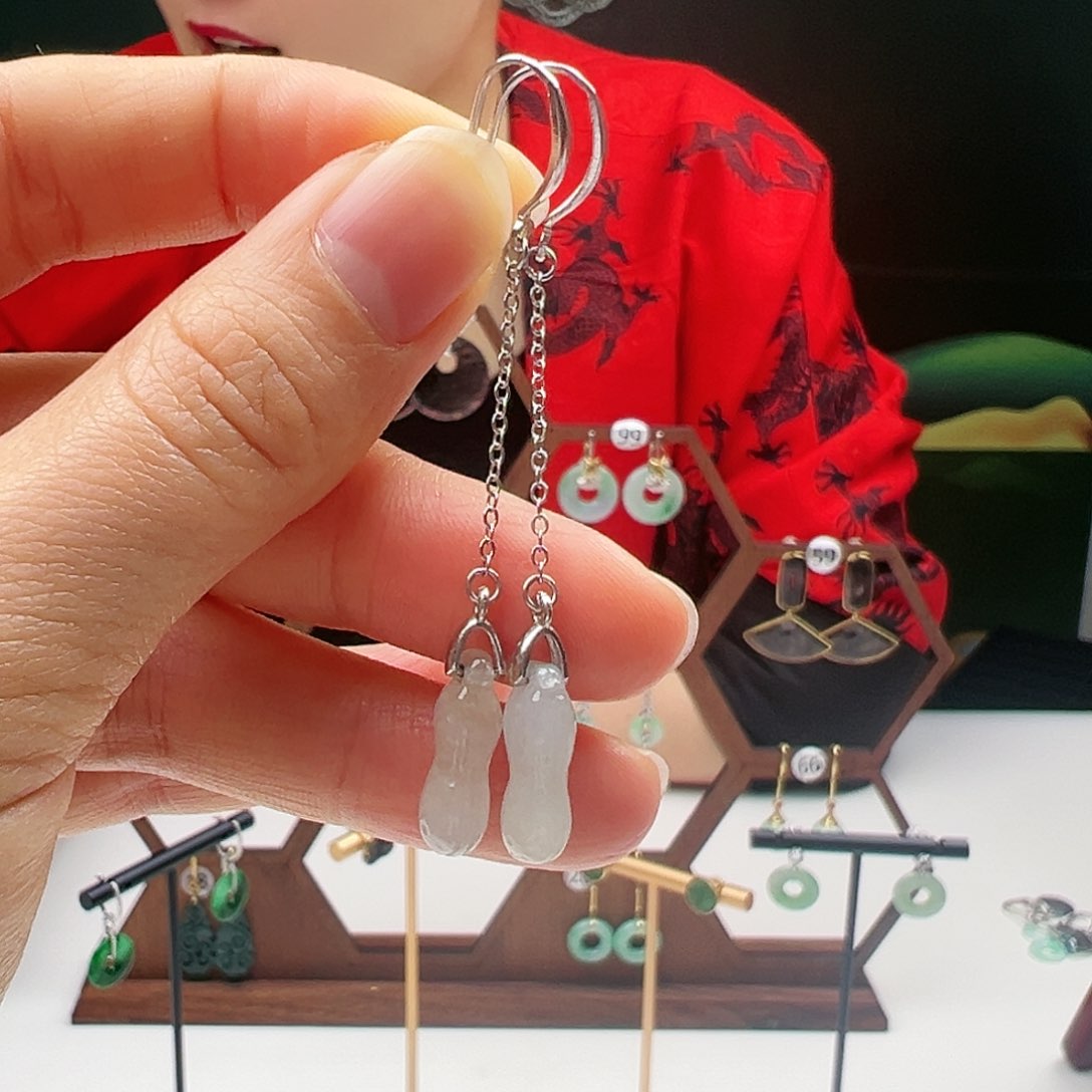 翡翠耳饰银S925镶嵌天然翡翠